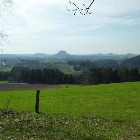 Апартаменты Ferienoase Lilienstein Rathmannsdorf Экстерьер фото
